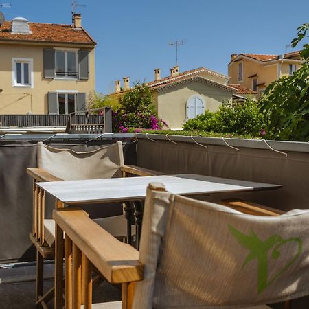 Hotel Du Bord De Mer "Le Vanille" カーニュ・シュル・メール エクステリア 写真