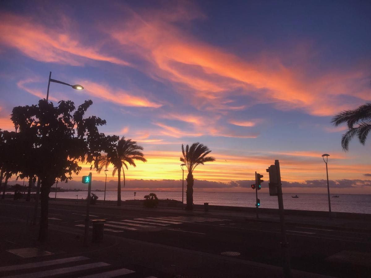 Hotel Du Bord De Mer "Le Vanille" カーニュ・シュル・メール エクステリア 写真