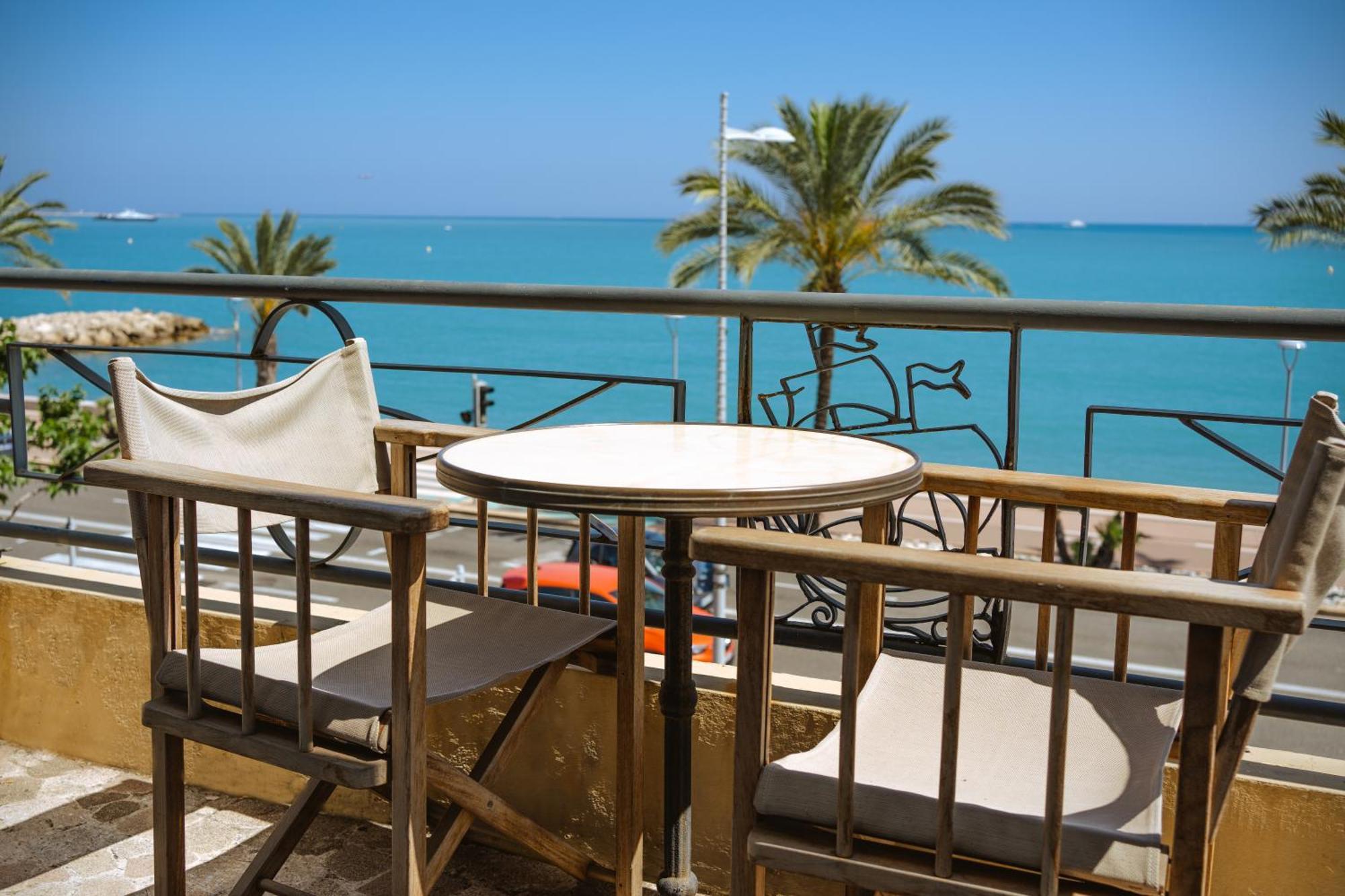 Hotel Du Bord De Mer "Le Vanille" カーニュ・シュル・メール エクステリア 写真