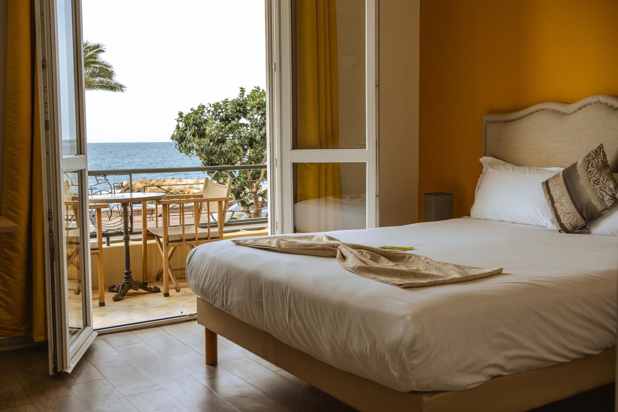 Hotel Du Bord De Mer "Le Vanille" カーニュ・シュル・メール エクステリア 写真