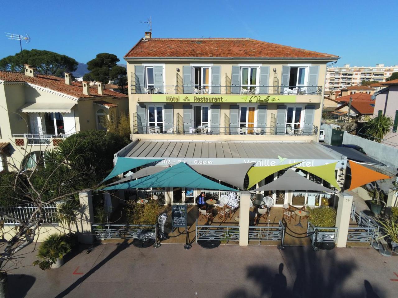 Hotel Du Bord De Mer "Le Vanille" カーニュ・シュル・メール エクステリア 写真